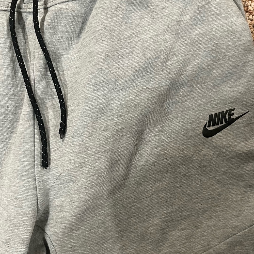 Nike Heather Gray Tech Fleece Joggers with Black Logo